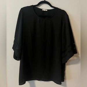 Flutter-sleeve blouse